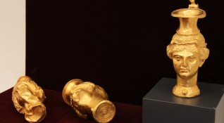 Панагюрското злато отново е у дома си Тракийското съкровище пристигна