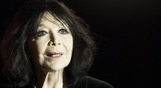 Иконата на френския шансон Жулиет Греко почина днес на 93 годишна