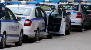 Полицията в Бургас задържа 58 годишен мъж държал се агресивно и