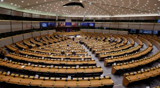 Европарламентът одобри критичната резолюцията за състоянието на правовата държава и
