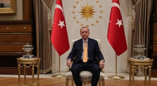 Ердоган води битки на много фронтове Той не познава никакви