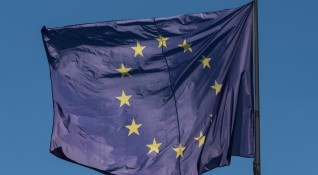 Европейската комисия съобщи че въвежда допълнителни мерки срещу разпространението на