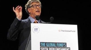 Основателят на Майкрософт Microsoft Бил Гейтс определи антиваксерските конспирации които
