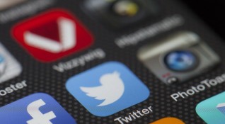 Социалната мрежа Туитър се срина в целия свят Потребителите не