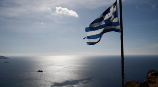 Министърът на отбраната на Гърция заяви че правителството възнамерява да