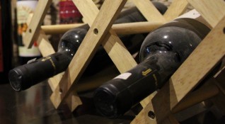 Депутатите приеха на първо четене изцяло нов Закон за виното