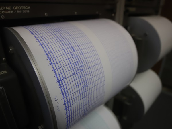 Земетресение с магнитуд 5,2 е било регистрирано край бреговете на