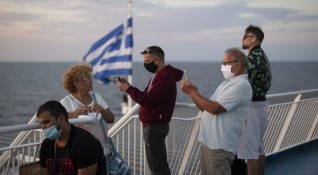 В Гърция влизат в сила по строги мерки срещу разпространението на