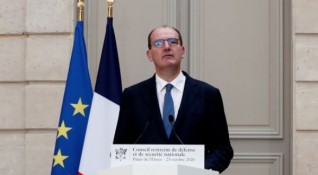 Премиерът на Франция Жан Кастекс обяви че се въвеждат наказания