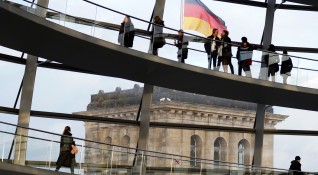 Броят на потвърдените случаи на COVD 19 в Германия за денонощието