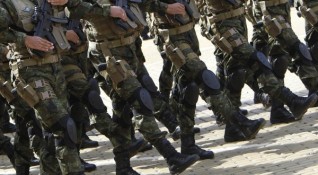 10 курсанти от Националния военен университет Васил Левски във Велико