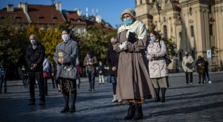 Съществува кръстосан имунитет и това вече е доказано от учените