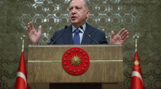 Президентът на Турция Реджеп Тайип Ердоган призова турците да бойкотират