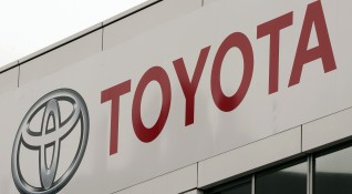 Toyota Motor изтегля от пазара около 2 66 млн превозни средства