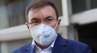 Министърът на здравеопазването Костадин Ангелов призова да не се говори