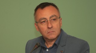 Диян Стаматов директор на столичното 119 то СУ Акад Михаил Арнаудов