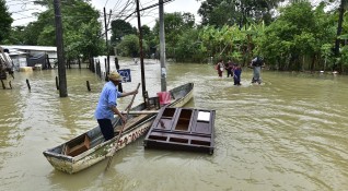 Най малко 20 души са загинали в Мексико вследствие на наводненията