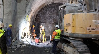 Очаква се ремонтът на тръбата за София на тунел Витиня