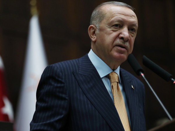 Турция води "историческа битка" срещу "съвременни капитулации", които се опитват