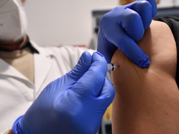 Руският фонд за директни инвестиции (РФДИ) обяви, че потенциалната ваксина