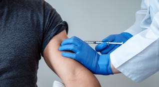 Първите изпитвания на разработена в Австралия ваксина срещу COVID 19 показват