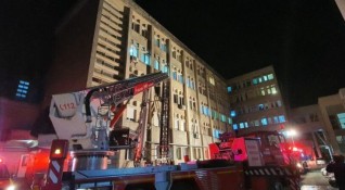Десет души са загинали при пожар окръжната болница в румънския