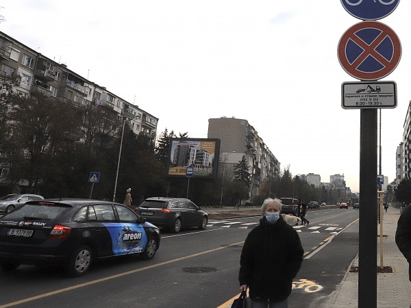 Движението по ремонтираното южно платно на бул. "Т. Каблешков" в