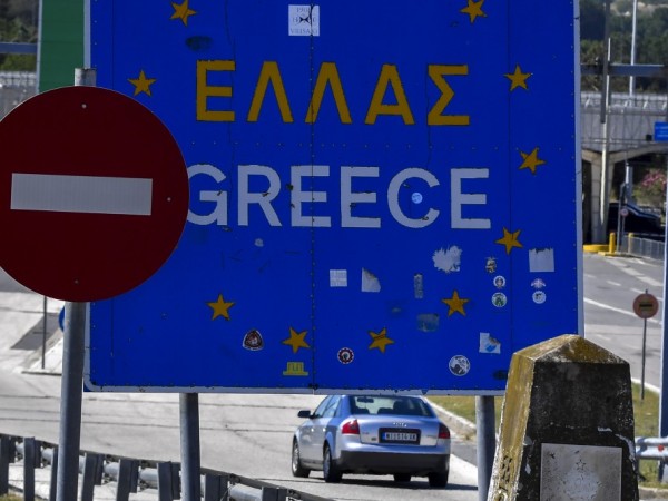 Гърция се нуждае от твърда блокировка, подобна на наложената в