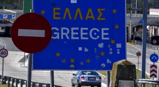 Гърция се нуждае от твърда блокировка подобна на наложената в