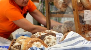 Шест вида хляб в търговската мрежа у нас са направени