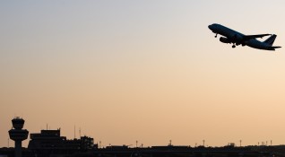 От догодина международните самолетни пътувания може да се завърнат изживявайки
