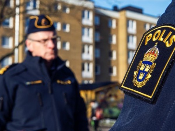 Потресаващ криминален случай в Швеция. Майка е арестувана по подозрение,