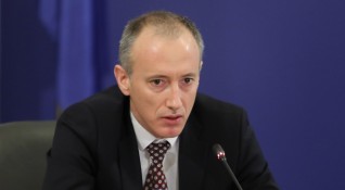 Министърът на образованието и науката Красимир Вълчев коментира пред БНР