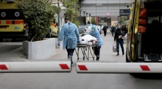 Гръцките здравни власти регистрираха 1383 нови случая на заразени с