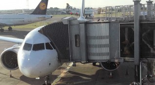 Водещата германска авиокомпания Луфтханза ще достигне 29 000 съкратени работни