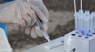 Близо половината от хората направили си антигенни тестове в Бяла