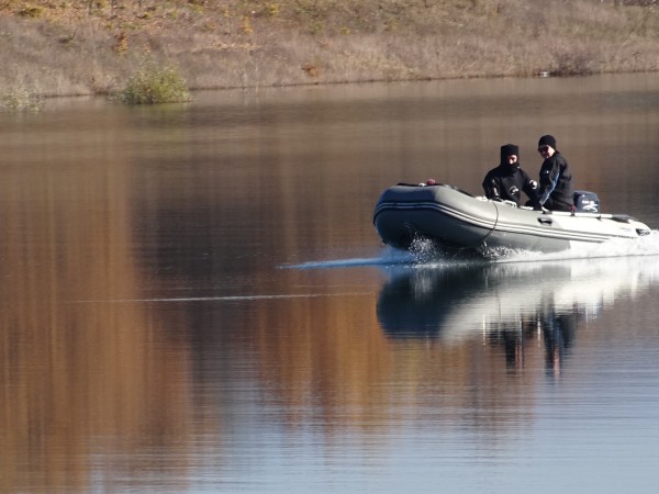 Полицаи и водолази от Монтана провеждат поредна акция по претърсване