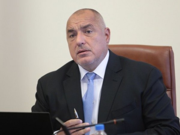 Премиерът Бойко Борисов заяви, че ще се ваксинира срещу коронавируса.Щом