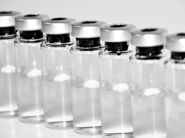 Американски учени установиха, че ваксините, които се вдишват, предизвикват бърз