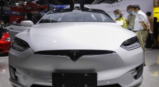 Поредната катастрофа със самоускоряващ електромобил на Tesla беше отчетен но