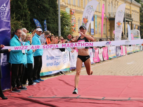 Украинската състезателка по лека атлетика Виктория Хапилина, победителка на Маратона