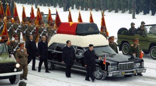Севернокорейският лидер Ким Чен Ун и други висши севернокорейски представители
