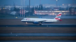В 12 ч днес България възобновява полети от Обединеното кралство