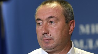 Бившият наставник на Левски и националния отбор Станимир Стоилов е