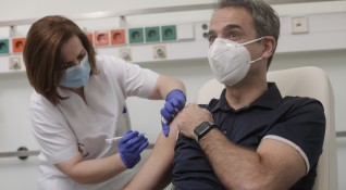 Гърция получи втора доставка с ваксини от Европейския съюз Медицинските