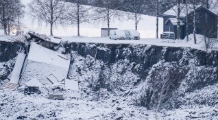 Огромното свлачище в в норвежкото село Аск взе още четири