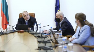 Здравният министър Костадин Ангелов представи на премиера Бойко Борисов пътна