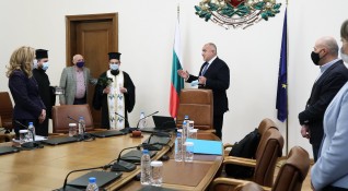 Премиерът Бойко Борисов заяви че България се справя с пандемията