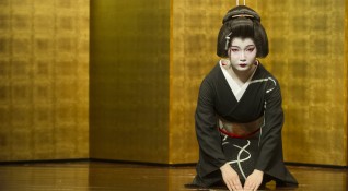 От векове гейшите са част от облика на Япония Но