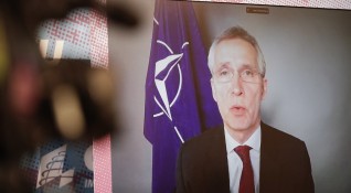 Генералният секретар на НАТО Йенс Столтенберг призова резултатите от президентските